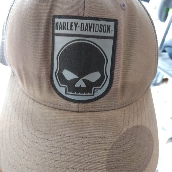 Harley Davidson hat  - Picture 1 of 4